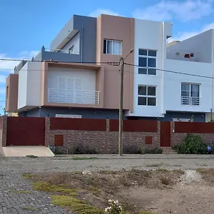 Nifa House Casa de hóspedes